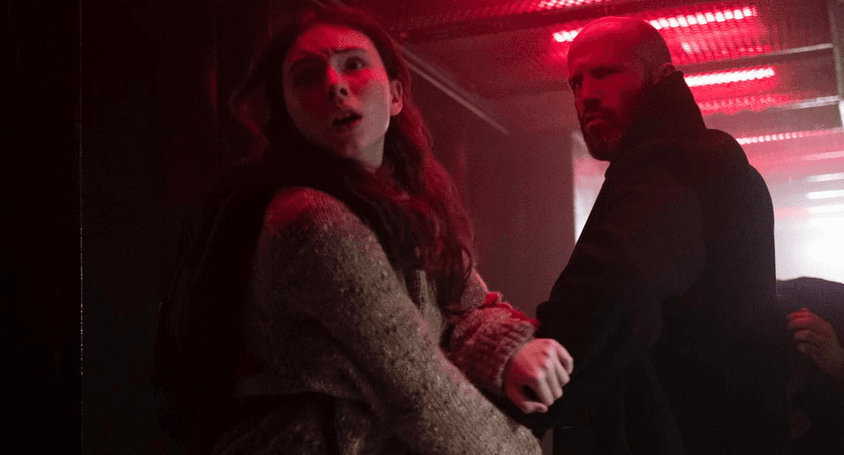 بازگشت جذاب جیسون استاتهام / فیلم Shelter