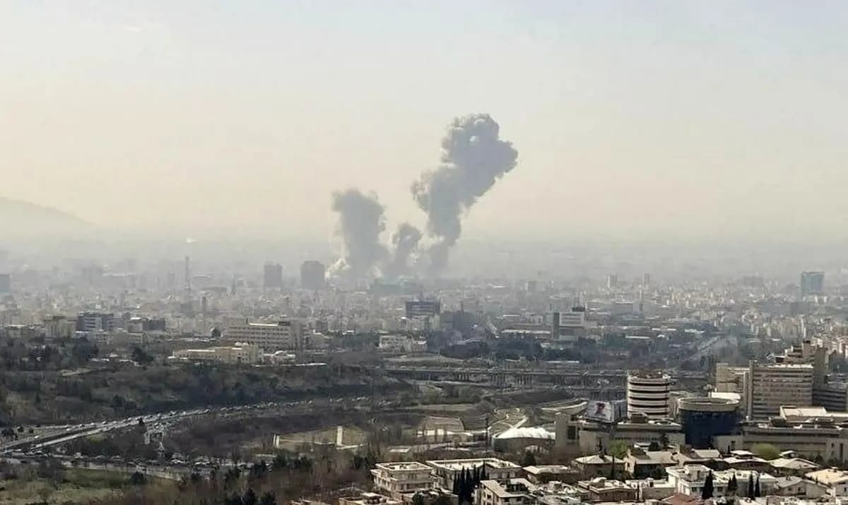 تصویر هولناک از موشک فرود آمده در تهران