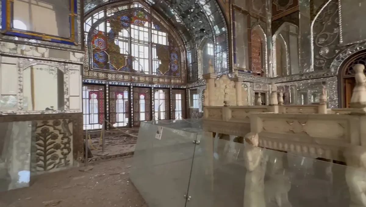 آسیب به آرامگاه باباطاهر در جنگ