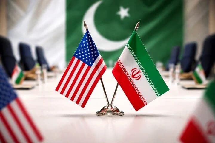 خبر مهم نخست وزیر پاکستان از دور بعدی مذاکرات ایران و آمریکا / تنگه هرمز باز خواهد شد