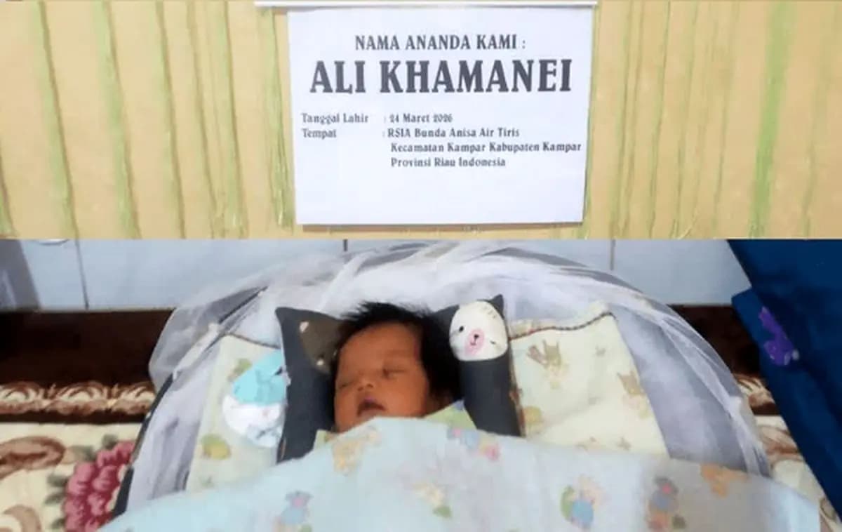علی خامنه‌ای در اندونزی متولد شد