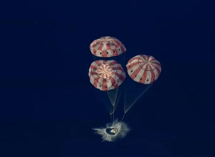 مسافران ماه به زمین برگشتند