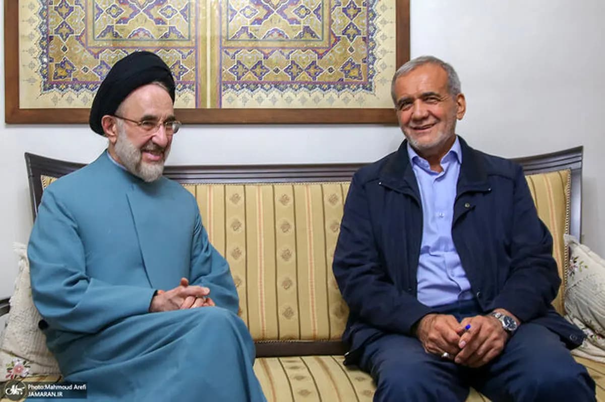 نگاهی به چیدمان لوکس اما ساده خانه سید محمد خاتمی رییس جمهور اسبق / از مبلمان شیک و تابلوی تذهیب روی دیوار و...