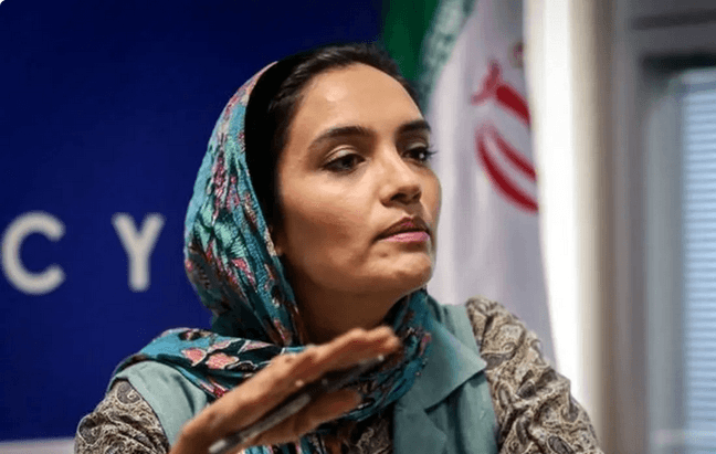 عکس| سفر زمان؛ «میترا حجار» در کنار «سیروس گرجستانی و حسن معجونی»؛ سال 97