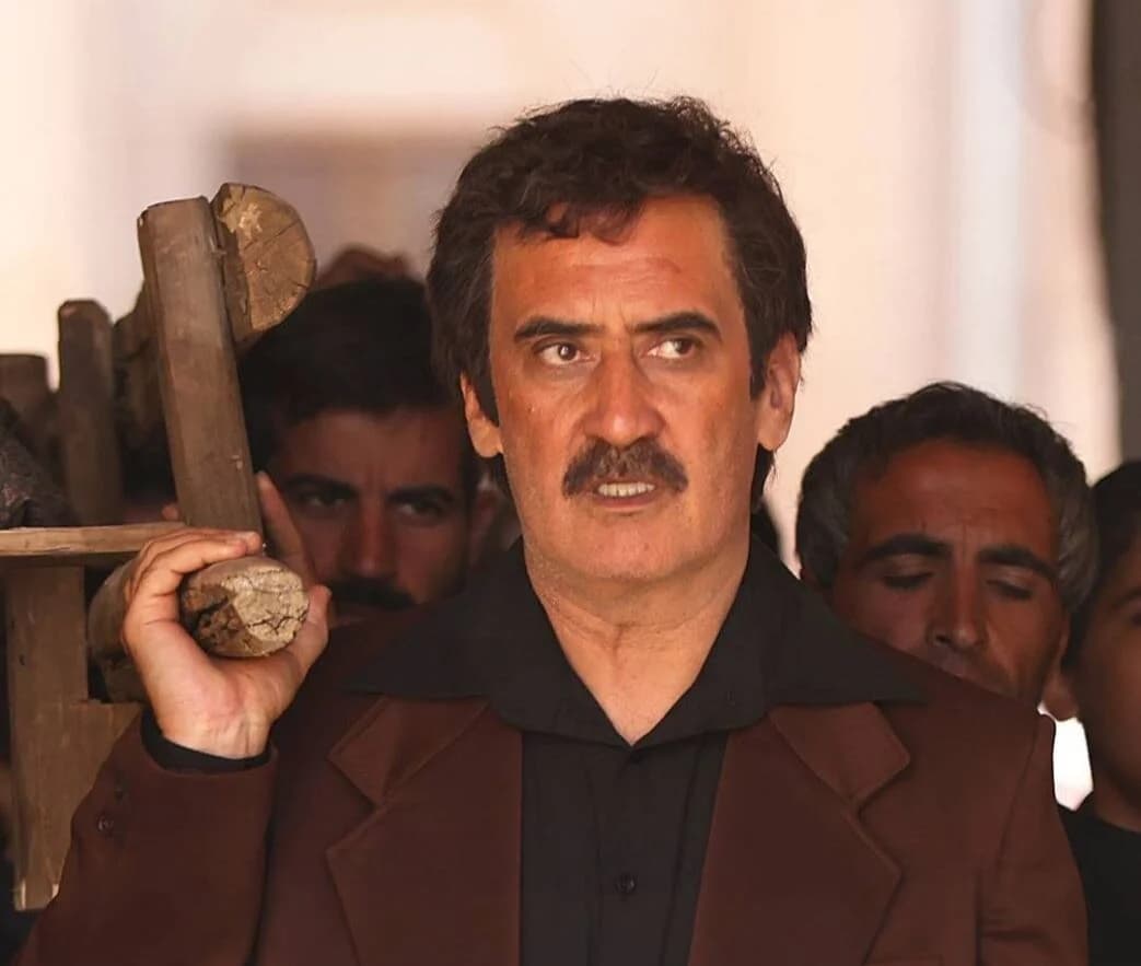 قصابیان با نقشی متفاوت به قاب تلویزیون می‌آید/ عکس گریم جدید