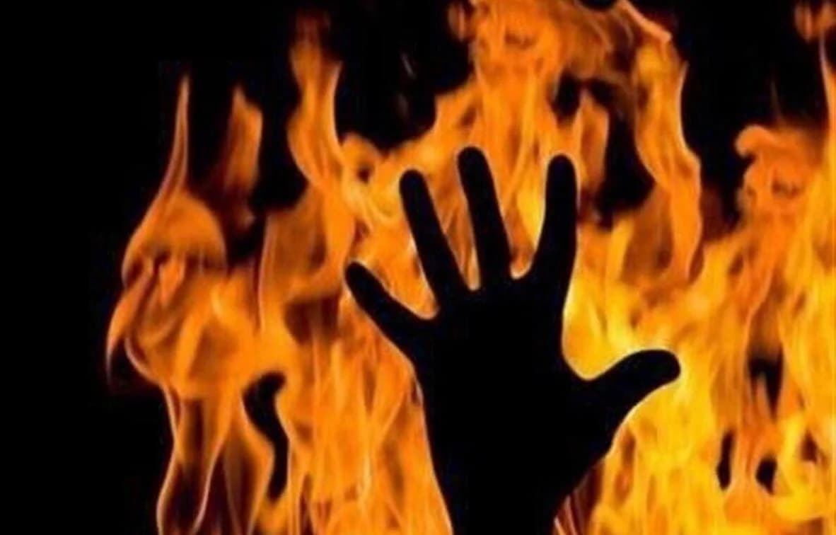 آتش زدن همسر جوان مقابل چشم پسر کوچکش