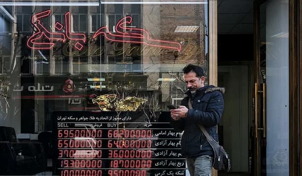 آخرین قیمت طلا و دلار امروز دوشنبه 17 فروردین۱۴۰۴