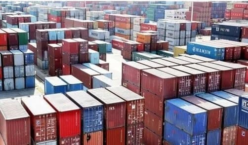 ترخیص ۲۲۰میلیون دلار دارو و تجهیزات پزشکی در ۳۱ روز جنگ رمضان