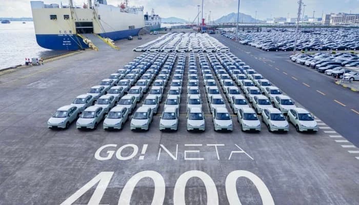 مانع جدید بر سر راه واردات خودرو از چین / خودروهای چینی گران می‌شوند؟