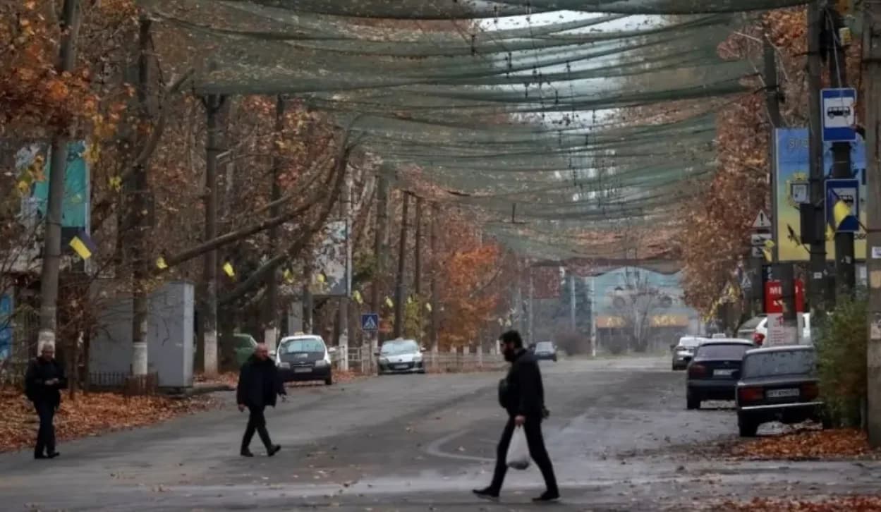 تصاویری از زندگی در اوکراین زیر سایه‌ «تورهای ضدپهپاد»