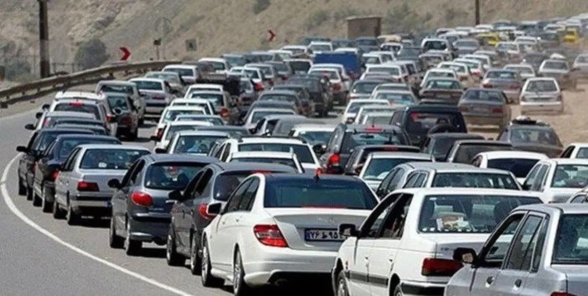 ترافیک سنگین شبانه جاده چالوس را یکطرفه کرد