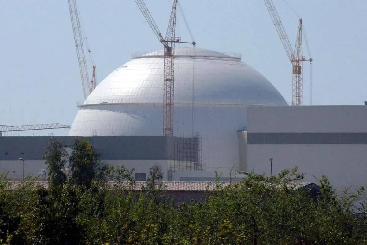 حمله به کارخانه کیک زرد اردکان یزد