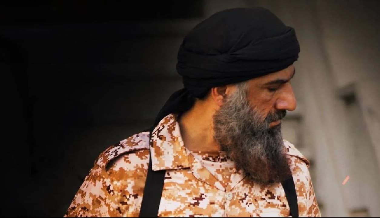 بیوگرافی محمد نادری ابوخوله سریال بیگانگان