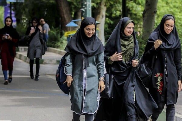 غیبت دانشجویان موجه است