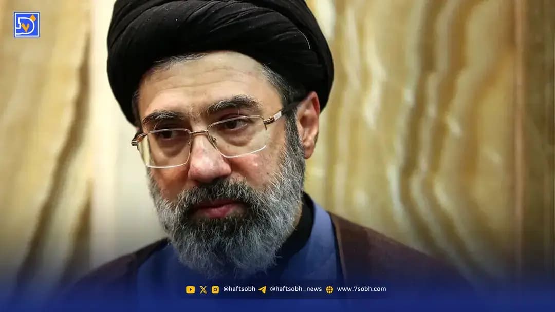 سفر در زمان؛ عکس کودکی آیت الله مجتبی خامنه ای به همراه خواهران و برادرانش از کودکی تا الان !