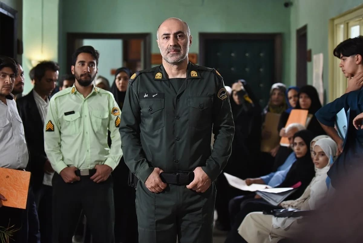 معرفی سریال کلانتری 11 + داستان و بازیگران