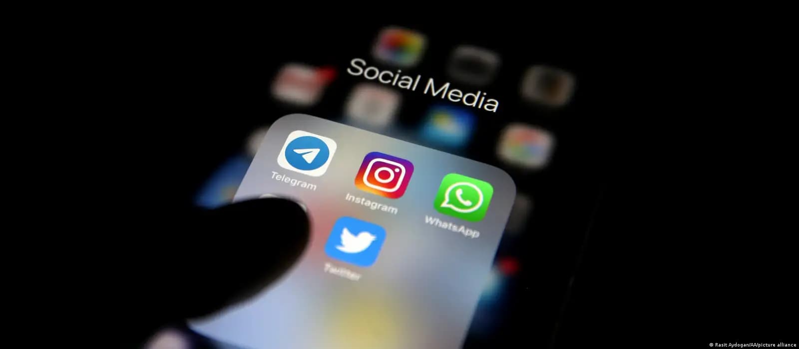 آخرین وضعیت اینترنت بینالملل امروز شنبه 9 خرداد/ تلگرام و اینستاگرام پولی شد؟