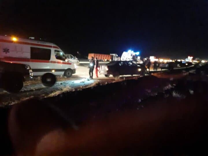 تصادف زنجیرهای در جاده کرمان/ رفسنجان ١١ مصدوم و ٣ فوتی داشت