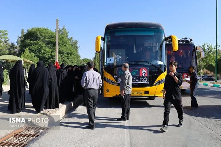 پیشبینی ۲۰۷ اتوبوس و میدلباس برای جابهجایی زائران به قم و مشهد