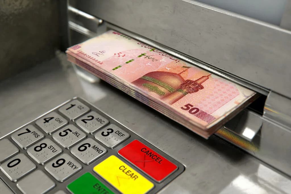 یارانه نقدی فروردین ماه واریز شد / این افراد حسابشان را چک کنند