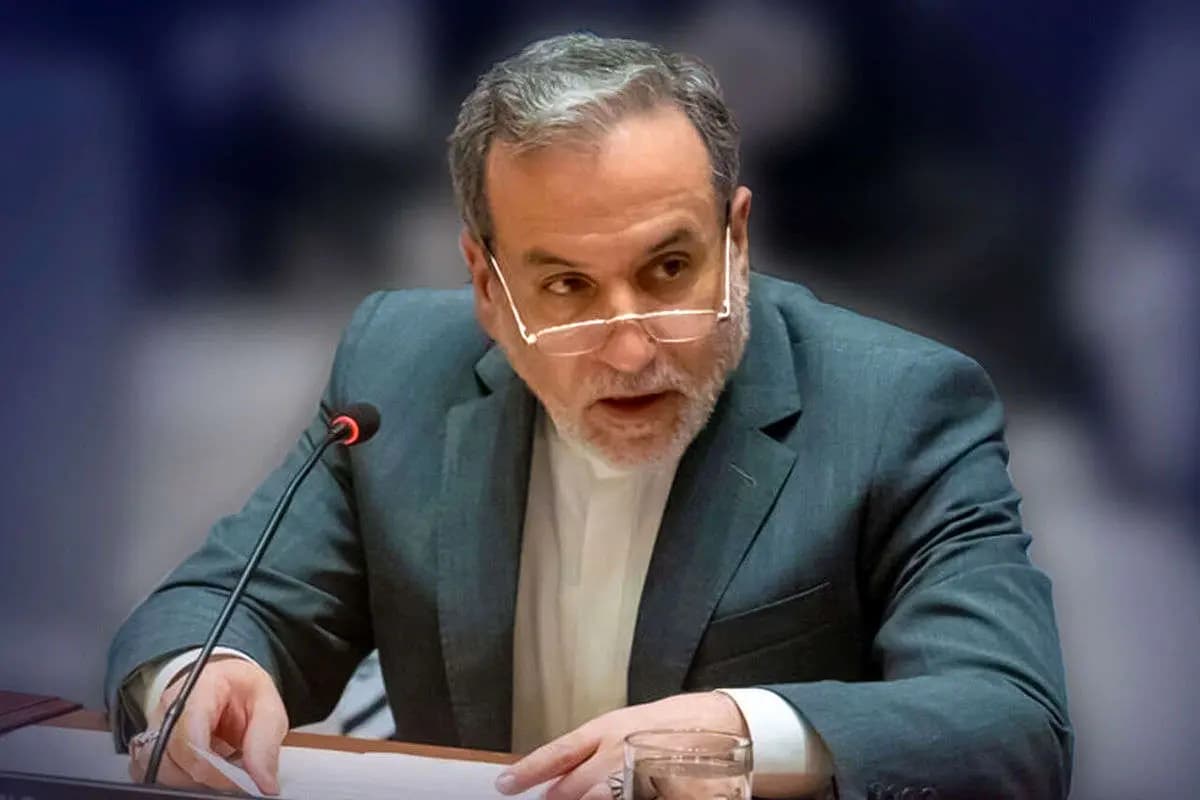 کنایه عراقچی به آمریکا در خصوص تکرار سناریوی ویتنام در ایران