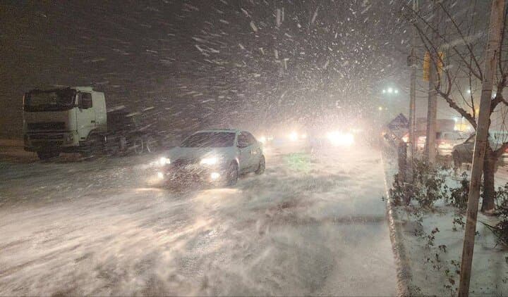 هواشناسی| زمان ورود سامانه بارشی جدید به کشور | ادامه بارشهای شدید در این استان | افزایش آلودگی هوا در این استانها