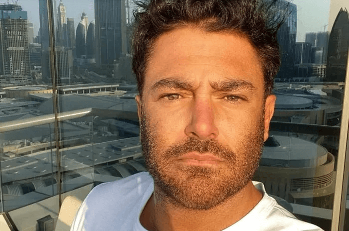 ببینید| محمد رضا گلزار: تراپیست دارم