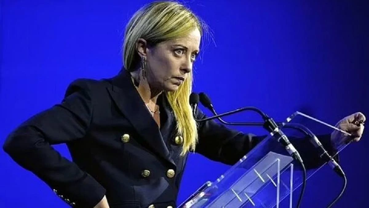 توافق دفاعی این کشور اروپایی با اسرائیل تعلیق شد