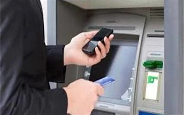 واکنش وزارت ارتباطات به گمانهزنیها درباره منشأ اختلالات بانکی