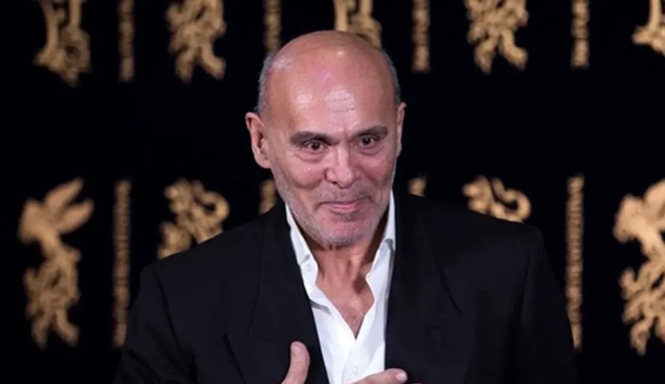 سفر در زمان؛ «جمشید هاشم پور» در حال تاب دادن «بهنوش بختیاری»؛ سال 88