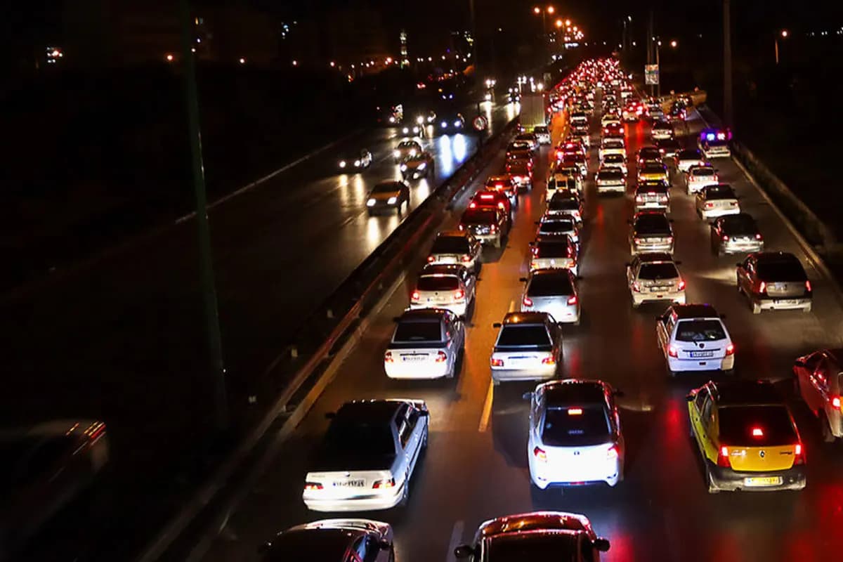 ترافیک آزادراههای قزوین با ترافیک پرحجم روبهرو است